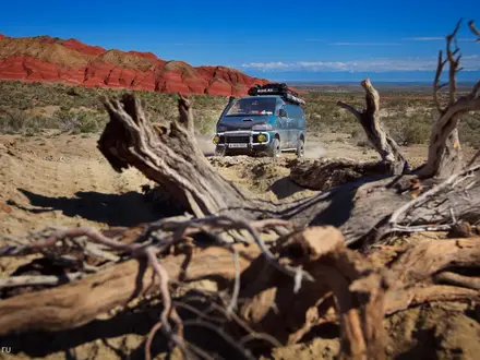 Минивэн Mitsubishi Delica, джип с водителем в Алматы – фото 11