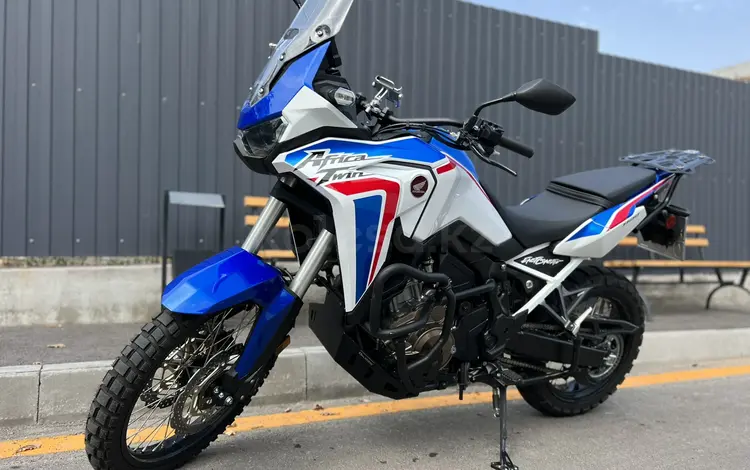 Honda  CRF1100L DCT AFRICA TWIN 2021 года за 7 900 000 тг. в Алматы