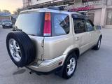 Honda CR-V 2001 годаfor3 750 000 тг. в Алматы – фото 2