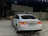 Chevrolet Malibu 2018 года за 8 500 000 тг. в Туркестан – фото 2