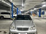 Mercedes-Benz C 240 2002 годаүшін3 300 000 тг. в Семей