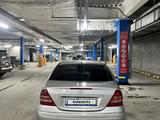 Mercedes-Benz C 240 2002 годаүшін3 300 000 тг. в Семей – фото 5