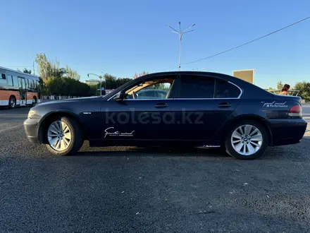 BMW 735 2001 года за 3 750 000 тг. в Жезказган – фото 4