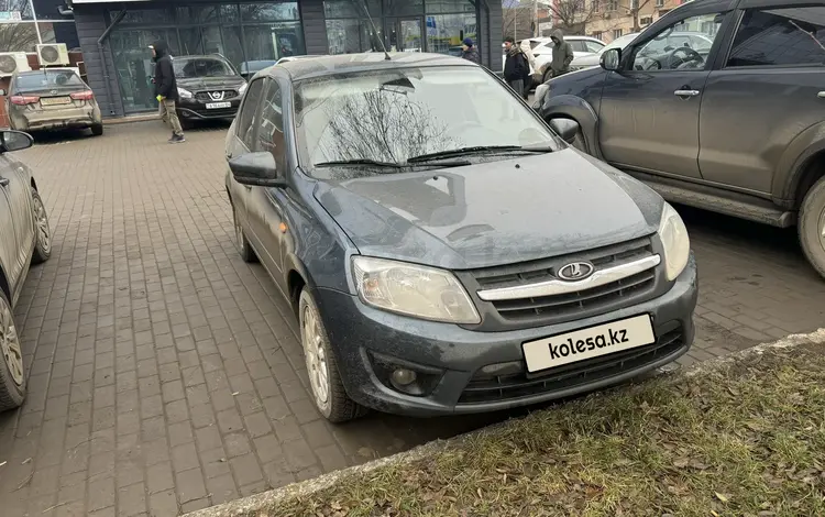 ВАЗ (Lada) Granta 2190 2015 годаүшін2 900 000 тг. в Актобе