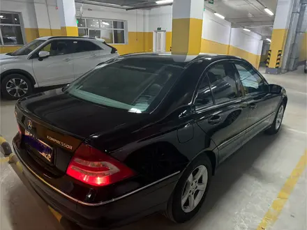 Mercedes-Benz C 200 2005 года за 6 350 000 тг. в Астана – фото 15