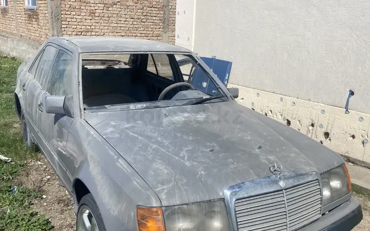Mercedes-Benz E 230 1992 года за 500 000 тг. в Алматы