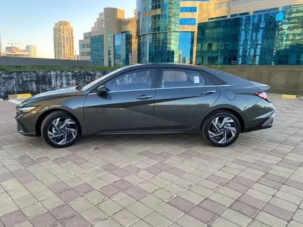 Hyundai Elantra 2024 года за 9 300 000 тг. в Астана – фото 7