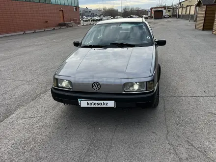 Volkswagen Passat 1992 года за 1 000 000 тг. в Караганда – фото 2