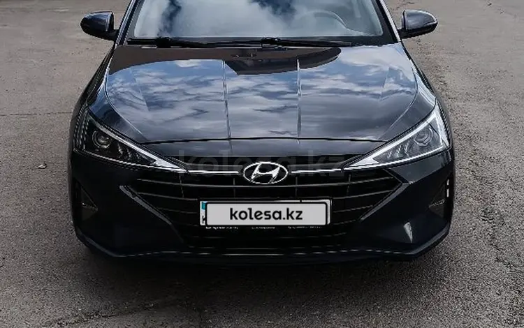 Hyundai Elantra 2019 года за 8 400 000 тг. в Тараз