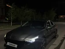 Hyundai Elantra, 2021