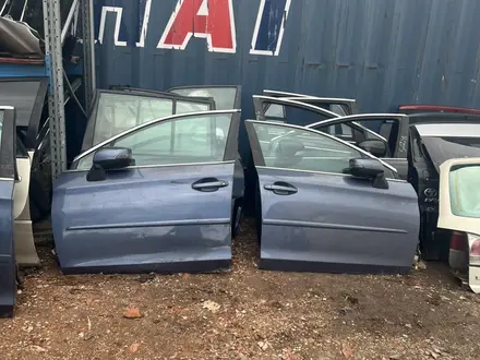 Дверь передняя задняя на Субару легаси Legasy 6 за 140 000 тг. в Караганда