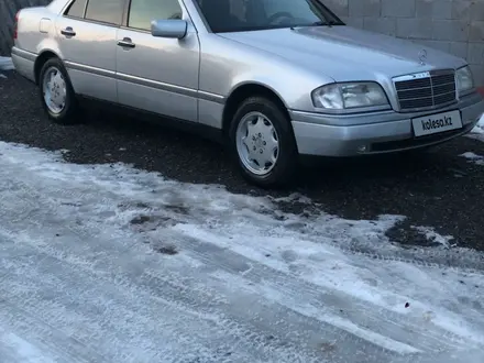 Mercedes-Benz C 280 1995 года за 2 700 000 тг. в Алматы – фото 4