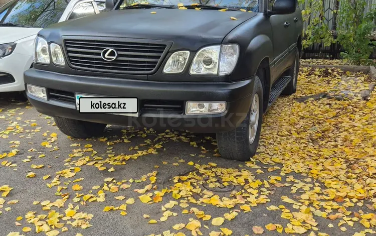 Lexus LX 470 1999 годаfor7 000 000 тг. в Караганда