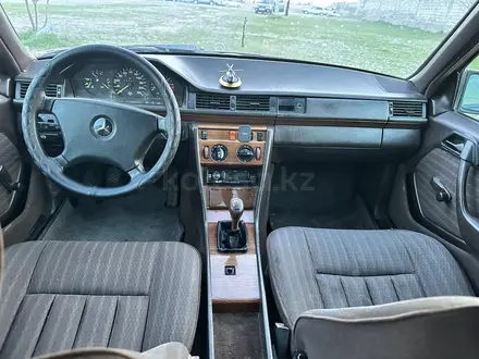 Mercedes-Benz E 200 1990 года за 1 550 000 тг. в Туркестан – фото 9