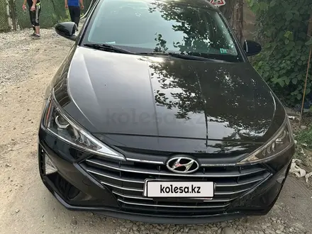 Hyundai Elantra 2020 года за 5 200 000 тг. в Атырау – фото 3