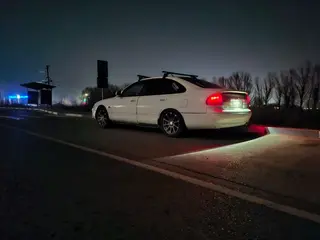 Mazda Cronos