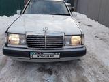 Mercedes-Benz E 260 1991 года за 1 100 000 тг. в Алматы – фото 5