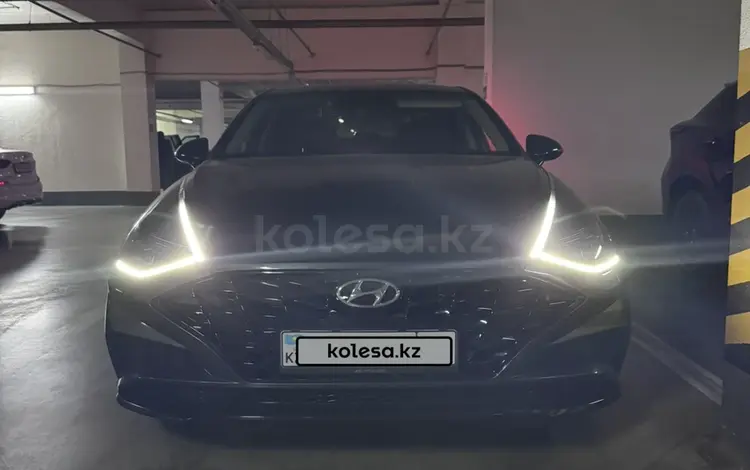 Hyundai Sonata 2021 годаүшін10 900 000 тг. в Алматы