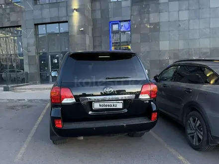 Toyota Land Cruiser 2012 года за 22 000 000 тг. в Актобе – фото 4