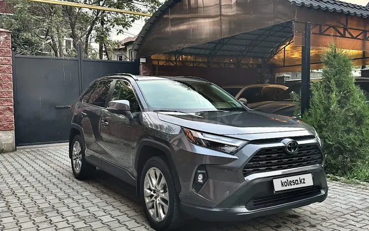 Toyota RAV4 2023 годаүшін17 500 000 тг. в Алматы
