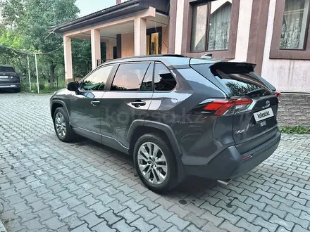 Toyota RAV4 2023 года за 17 500 000 тг. в Алматы – фото 7