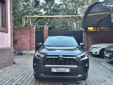 Toyota RAV4 2023 года за 17 500 000 тг. в Алматы – фото 6