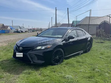Toyota Camry 2019 года за 9 000 000 тг. в Уральск