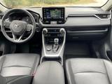 Toyota RAV4 2021 года за 14 800 000 тг. в Астана – фото 2