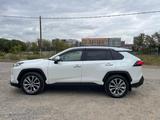 Toyota RAV4 2021 года за 14 800 000 тг. в Астана