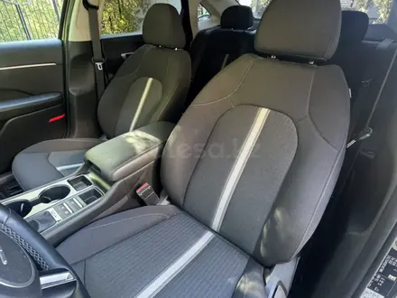 Hyundai Sonata 2024 года за 12 850 000 тг. в Семей – фото 19
