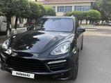 Porsche Cayenne 2011 года за 13 000 000 тг. в Алматы – фото 3