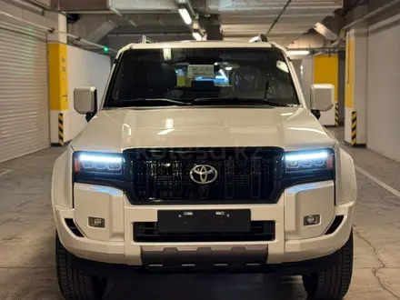 Toyota Land Cruiser Prado Luxe+ 2025 года за 46 900 000 тг. в Алматы – фото 2