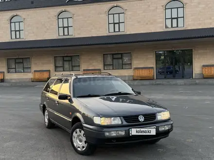 Volkswagen Passat 1995 года за 1 550 000 тг. в Тараз
