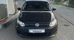 Volkswagen Polo 2015 года за 3 890 000 тг. в Атырау