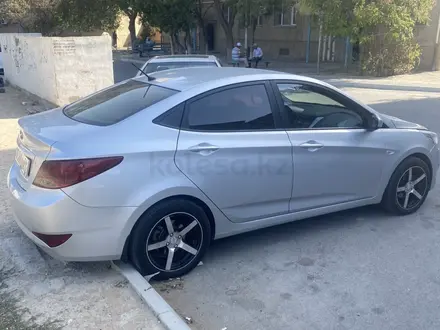 Hyundai Accent 2015 года за 5 500 000 тг. в Актау – фото 5