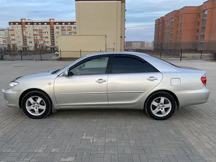 Toyota Camry 2005 года за 6 850 000 тг. в Актобе – фото 6