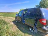Chrysler Voyager 2006 годаүшін4 150 000 тг. в Астана – фото 2