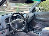 Toyota Hilux 2006 года за 5 000 000 тг. в Атырау – фото 4