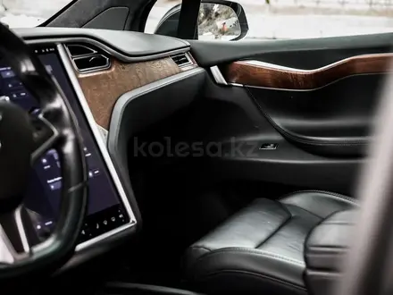 Tesla Model X 2017 года за 32 000 000 тг. в Алматы – фото 18