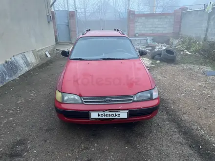 Toyota Carina E 1994 годаүшін2 000 000 тг. в Алматы – фото 3