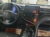 Toyota Camry 2023 года за 14 800 000 тг. в Актобе – фото 5