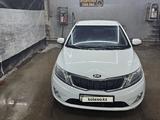 Kia Rio 2015 года за 5 200 000 тг. в Жезказган