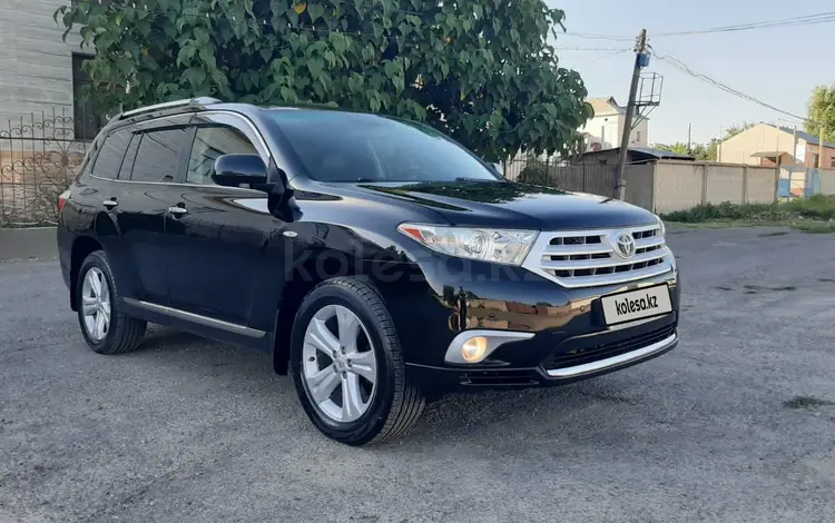 Toyota Highlander 2011 годаүшін14 100 000 тг. в Павлодар