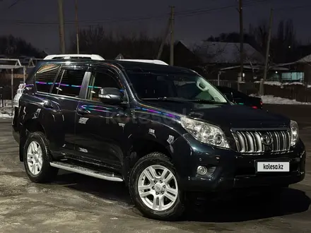 Toyota Land Cruiser Prado 2011 года за 17 800 000 тг. в Алматы