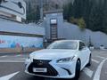 Lexus ES 250 2022 годаfor25 000 000 тг. в Алматы – фото 2