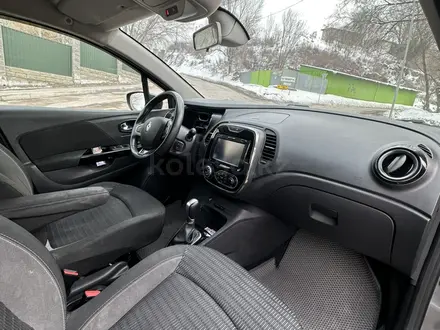 Renault Kaptur 2018 года за 6 000 000 тг. в Алматы – фото 4