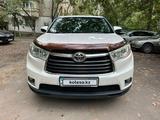 Toyota Highlander 2014 годаүшін14 800 000 тг. в Алматы – фото 2