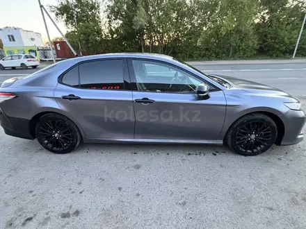 Toyota Camry 2019 года за 14 000 000 тг. в Павлодар – фото 3