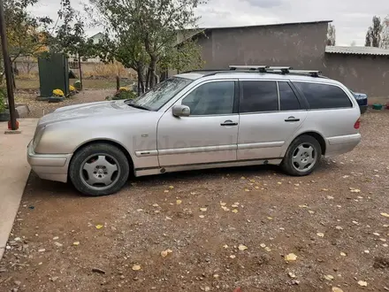 Mercedes-Benz E 230 1997 года за 3 000 000 тг. в Шымкент – фото 3