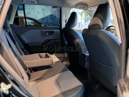 Toyota RAV4 Prestige 2026 года за 24 390 000 тг. в Жезказган – фото 13